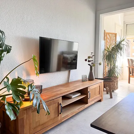 Con Vistas Al Mar A 1 Min De La Playa Apartment